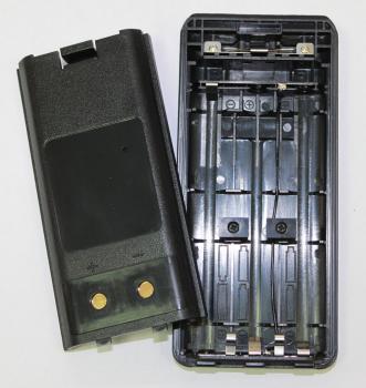 RHP-530, Batterie-Leergehäuse zum Einbau von Alkalibatterien
