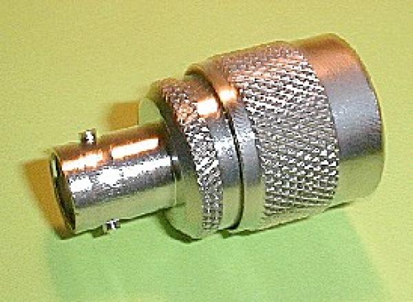 Adapter, PL-Stecker UHF auf BNC-Buchse