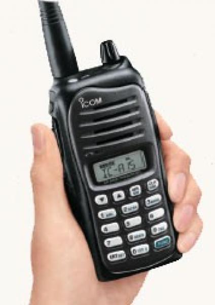 IC-A15, ICOM-Deutschland VHF-Flugfunkgerät (große Tastatur), DFS-Zulassung