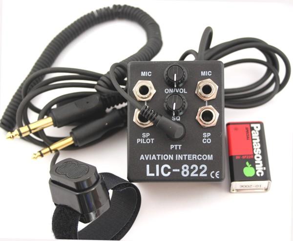 LIC-822, 2 Platz - Flugfunk - Intercom, General Aviation, mit externer PTT