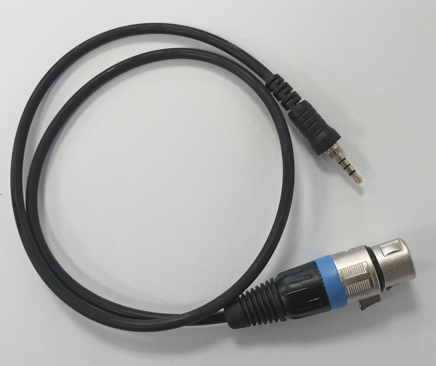 LH-V004, Adapterkabel für VERTEX VX-7R u.ä./ALINCO DJ-V17 u.ä., mit 4 pol. XLR-Kupplung